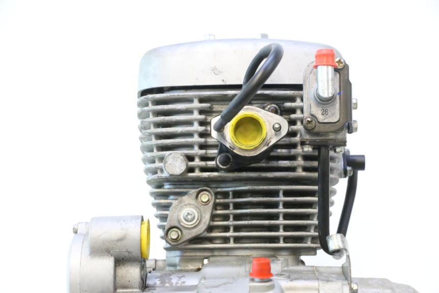 photo de MOTEUR DAELIM VJ ROADWIN 125 (2004 - 2007) - Zoom composants