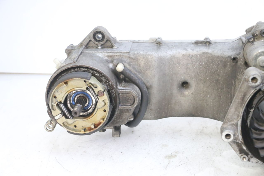 photo de MOTEUR YAMAHA WHY 50 (1998 - 2000) - Vue rapprochée