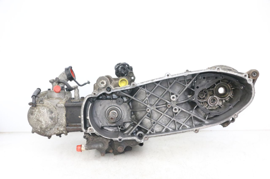 photo de MOTEUR YAMAHA X-MAX XMAX 250 (2006 - 2009) - Vue principale