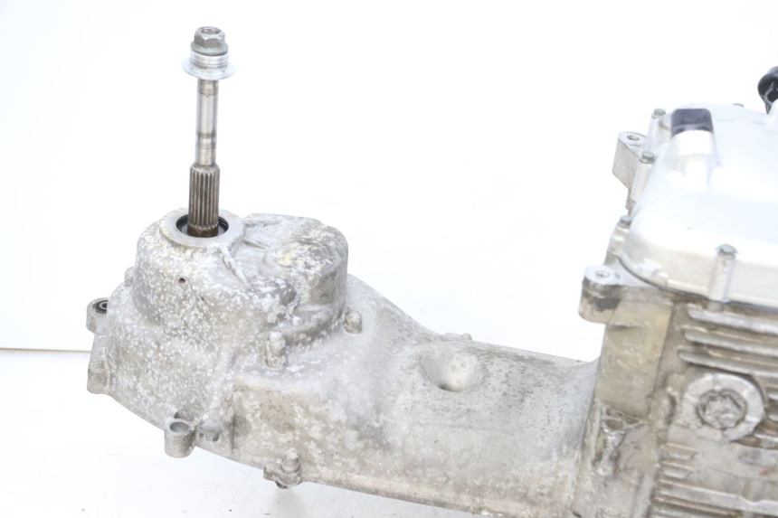 photo de MOTEUR YAMAHA XMAX X-MAX 125 (2006 - 2009) - Vue d’ensemble