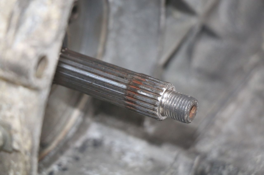 photo de MOTEUR PIAGGIO X9 125 (2000 - 2003) - Vue rapprochée