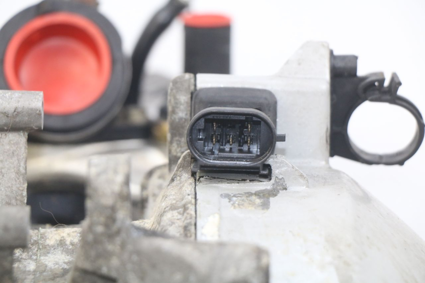 photo de MOTEUR PIAGGIO X9 125 (2000 - 2003) - État de surface