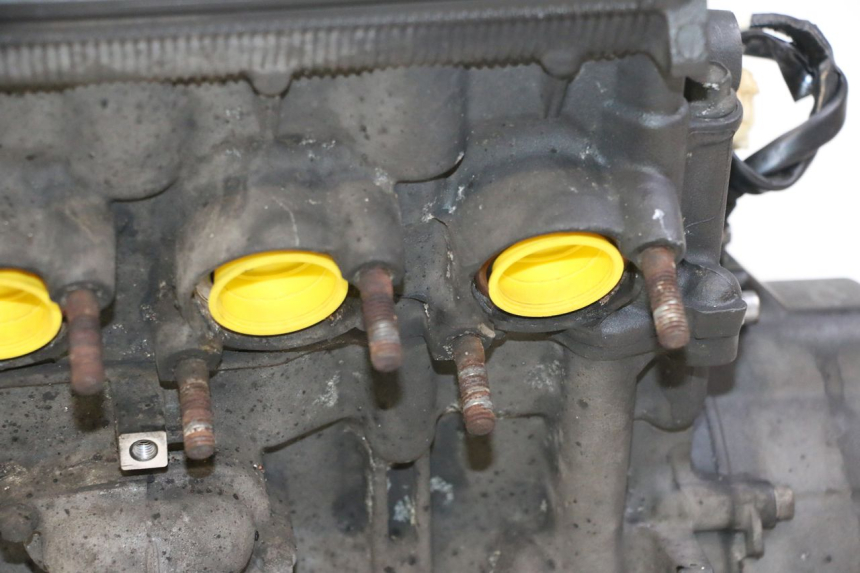 photo de MOTEUR YAMAHA XJ6 ABS 600 (2008 - 2016) - Vue rapprochée