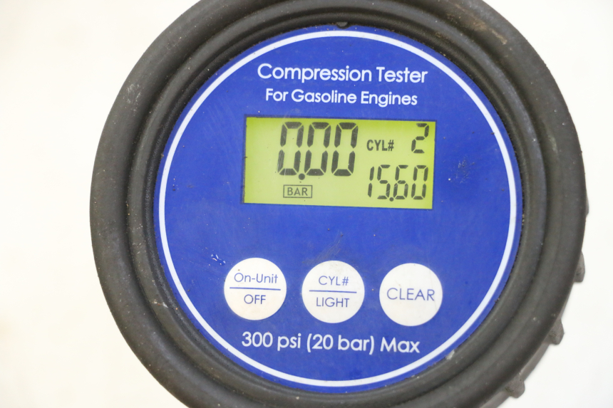 photo de MOTEUR YAMAHA XJ6 ABS 600 (2008 - 2016) - État de surface