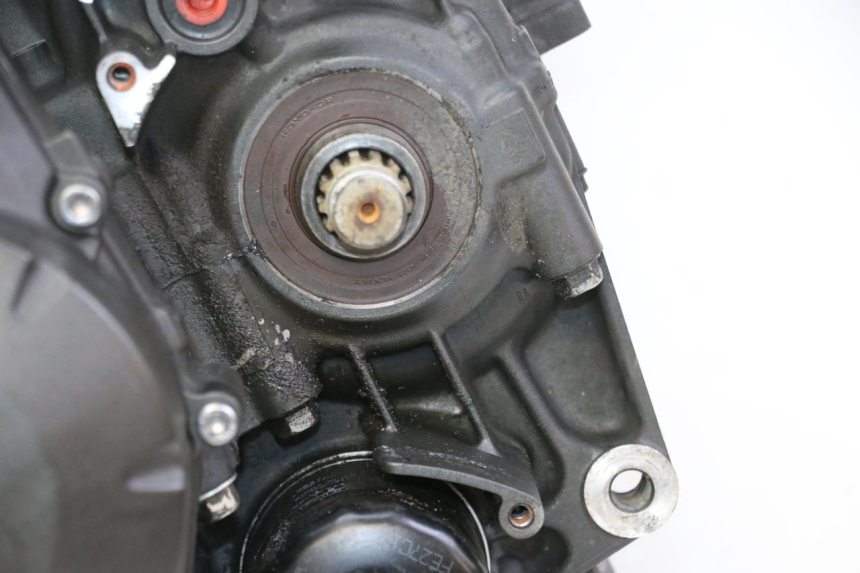 photo de MOTEUR YAMAHA XJ6 ABS 600 (2008 - 2016) - Marquages et références