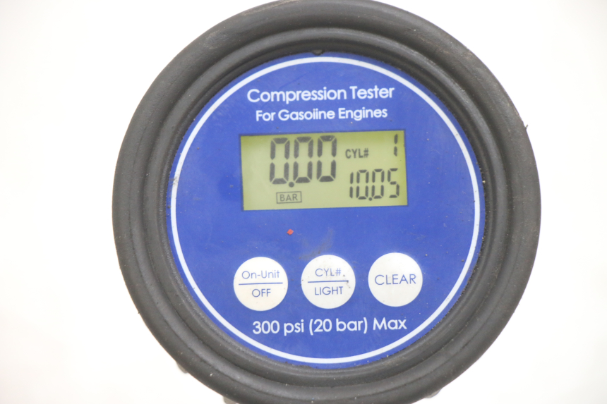 photo de MOTEUR YAMAHA XJN DIVERSION 600 (2000 - 2003) - Vue principale