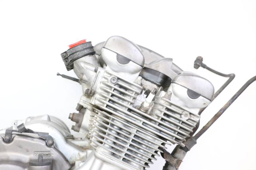 photo de MOTEUR YAMAHA XJN DIVERSION 600 (2000 - 2003) - Gros plan technique