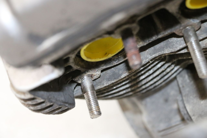 photo de MOTEUR YAMAHA XJN DIVERSION 600 (2000 - 2003) - Marquages et références