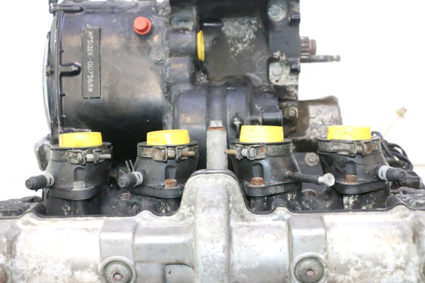 photo de MOTEUR YAMAHA XJR 1300 (1998 - 2002) - Autre angle de vue