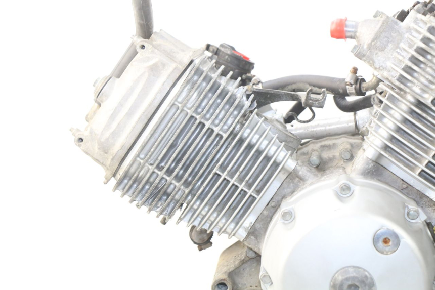 photo de MOTEUR HONDA XLV VARADERO 125 (2000 - 2006) - État de surface