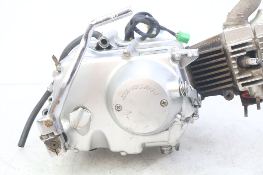 photo de MOTEUR ZHEJIANG XMOTOS XB-81 50 - Vue produit