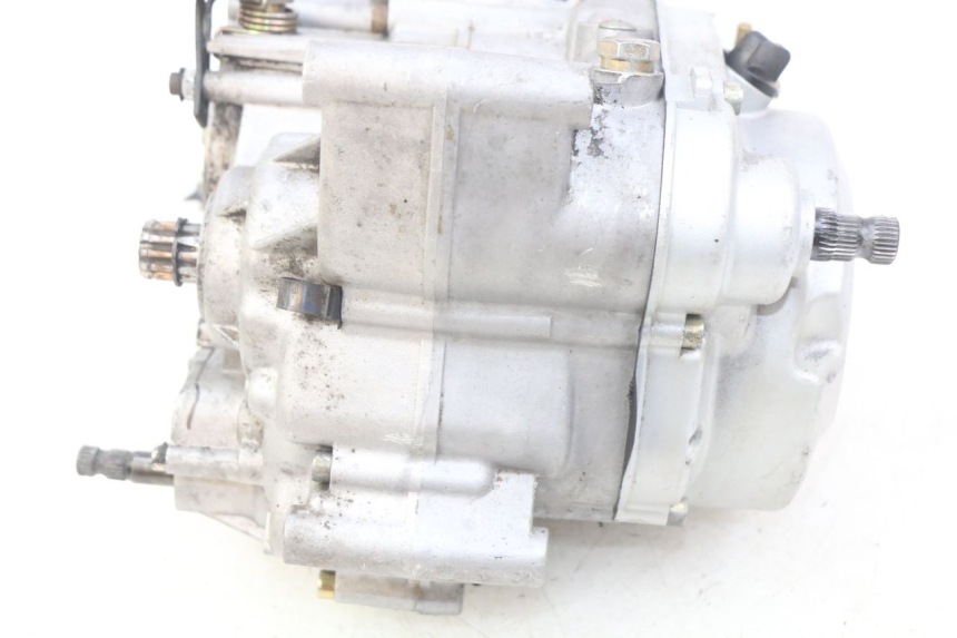photo de MOTEUR PEUGEOT XP6 50 (1997 - 2003) - Vue rapprochée