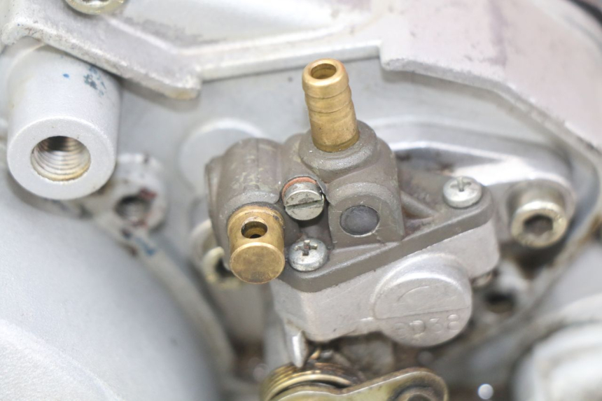 photo de MOTEUR PEUGEOT XP6 50 (1997 - 2003) - État de surface