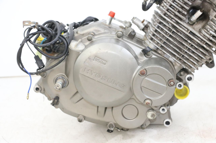 photo de MOTEUR HYOSUNG XRX 125 (2000 - 2008) - État de surface