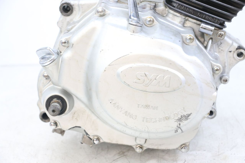 photo de MOTEUR SYM XS 125 (2007 - 2016) - Points de fixation