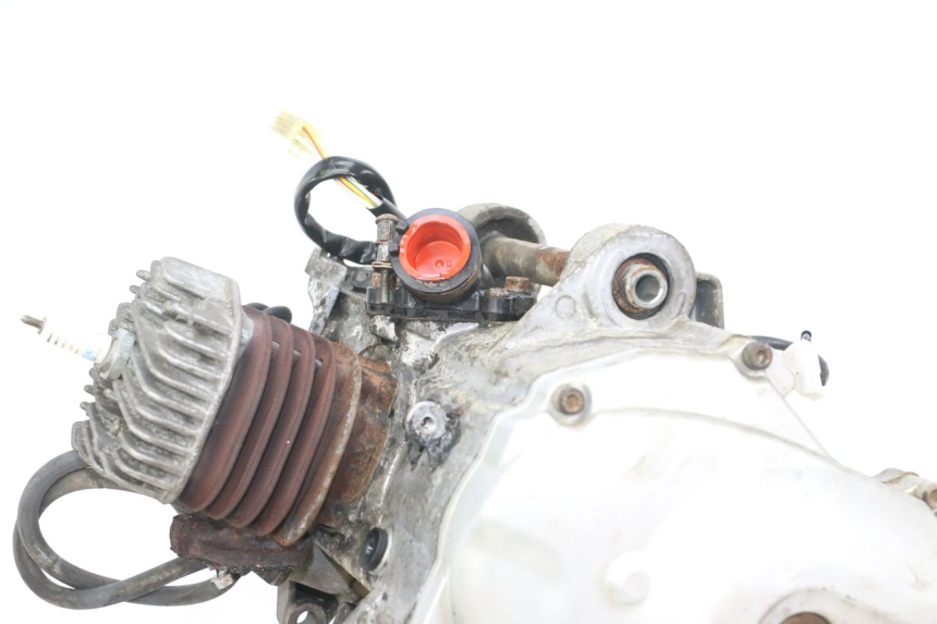 photo de MOTEUR YAMAHA NEO'S NEOS 2T EASY 50 (2013 - 2016) - Autre angle de vue