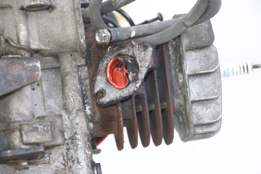 photo de MOTEUR YAMAHA NEO'S NEOS 2T EASY 50 (2013 - 2016) - Vue d’ensemble