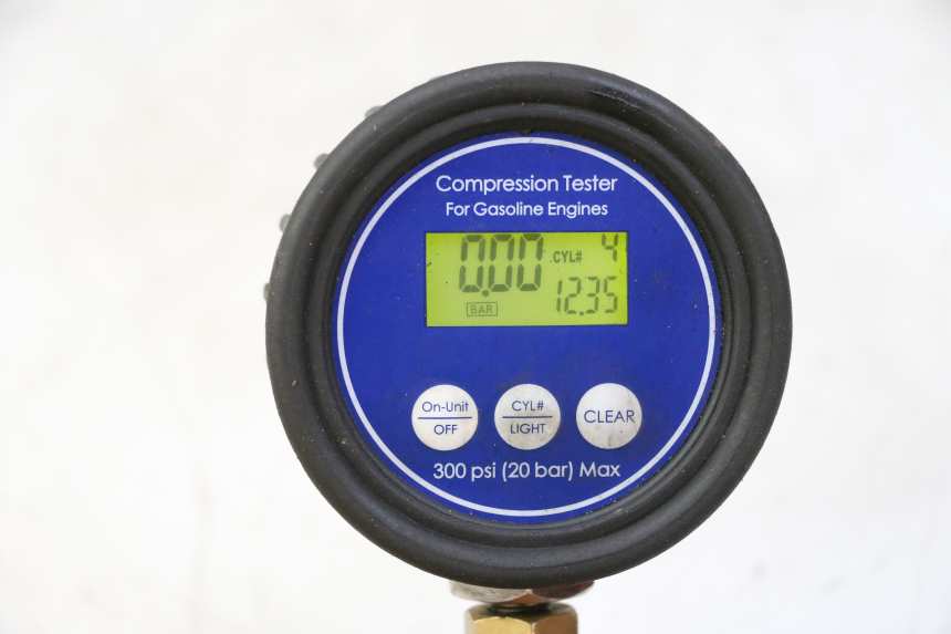 photo de MOTEUR YAMAHA YFM BRUIN 350 (2003 - 2009) - Gros plan technique