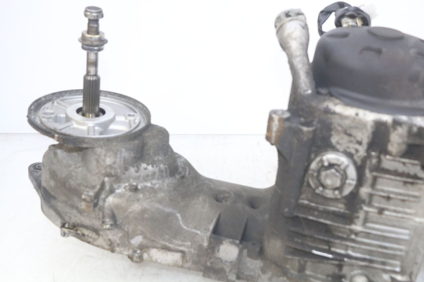 photo de MOTEUR YAMAHA YP MAJESTY 125 (2007 - 2010) - Zoom état d’usage