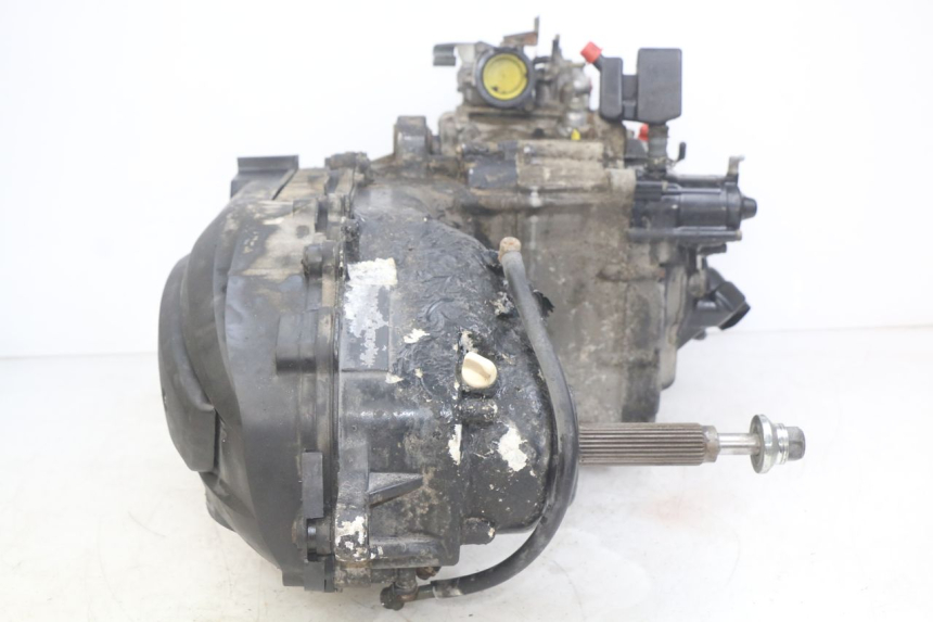 photo de MOTEUR YAMAHA YP MAJESTY 400 (2004 - 2008) - Aperçu profil