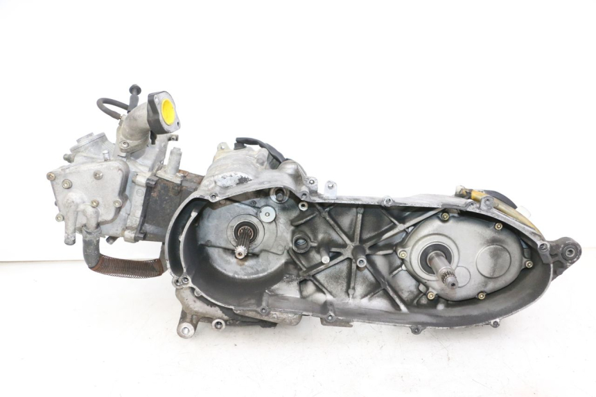 photo de MOTEUR YAMAHA YP MAJESTY 125 (2002 - 2006) - Vue principale