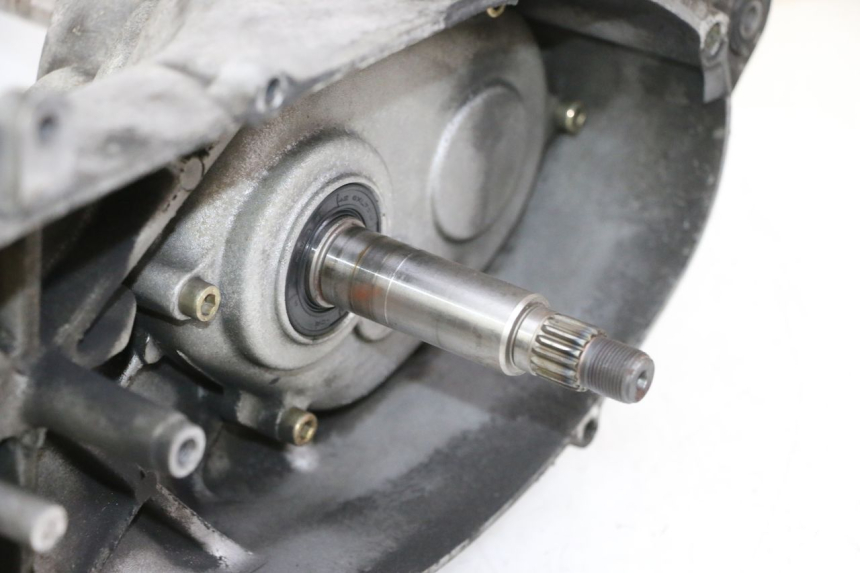 photo de MOTEUR YAMAHA YP MAJESTY 125 (2002 - 2006) - Photo complémentaire