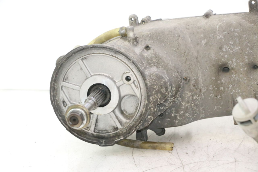 photo de MOTEUR YAMAHA YP MAJESTY 125 (2002 - 2006) - Vue rapprochée