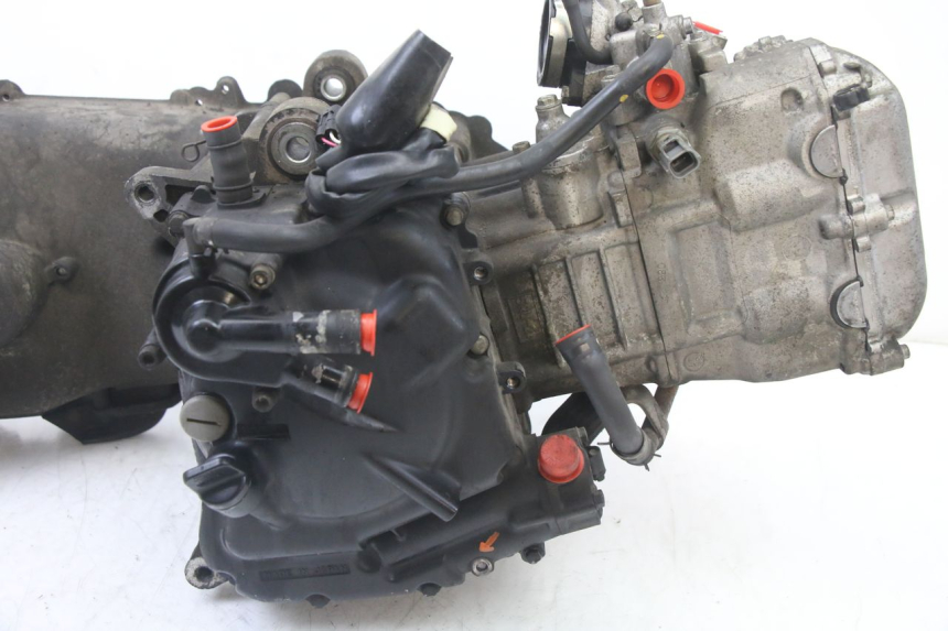 photo de MOTEUR YAMAHA YP X-MAX XMAX 400 (2014 - 2017) - Marquages et références