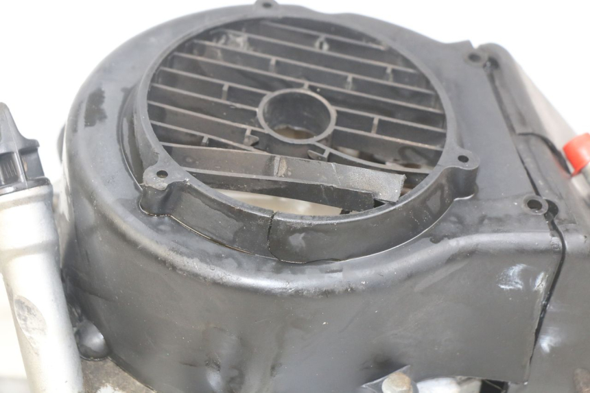 photo de MOTEUR YIYING YY125T 125 (2006 - 2014) - Détail de la pièce