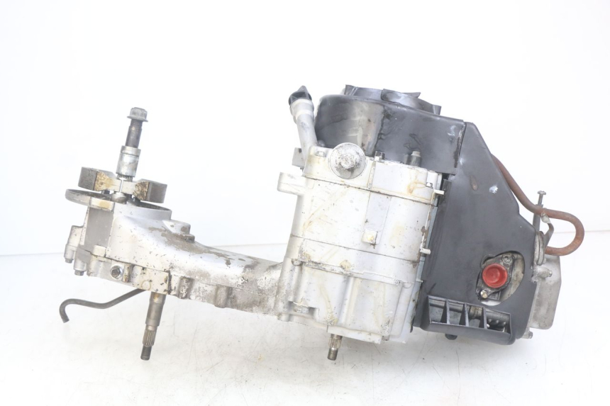 photo de MOTEUR YIYING YY125T 125 (2006 - 2014) - Autre angle de vue