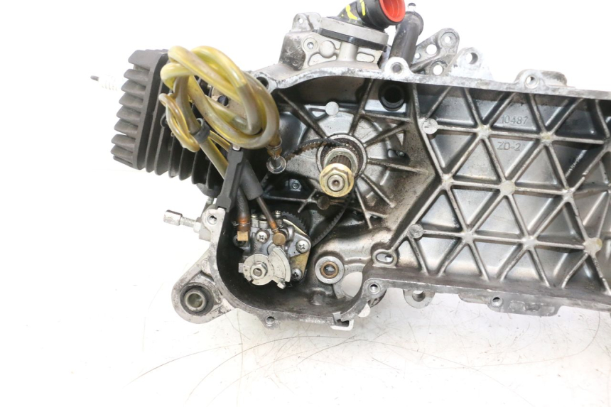 photo de MOTEUR PIAGGIO ZIP 2T 50 (2009 - 2019) - Focus structure
