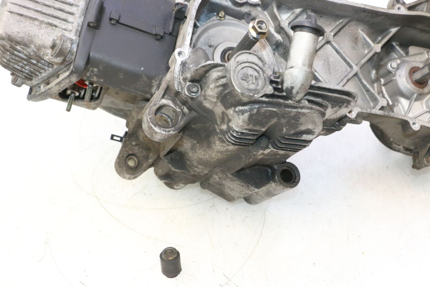 photo de MOTEUR PIAGGIO ZIP 4T 50 (2006 - 2017) - Autre angle de vue