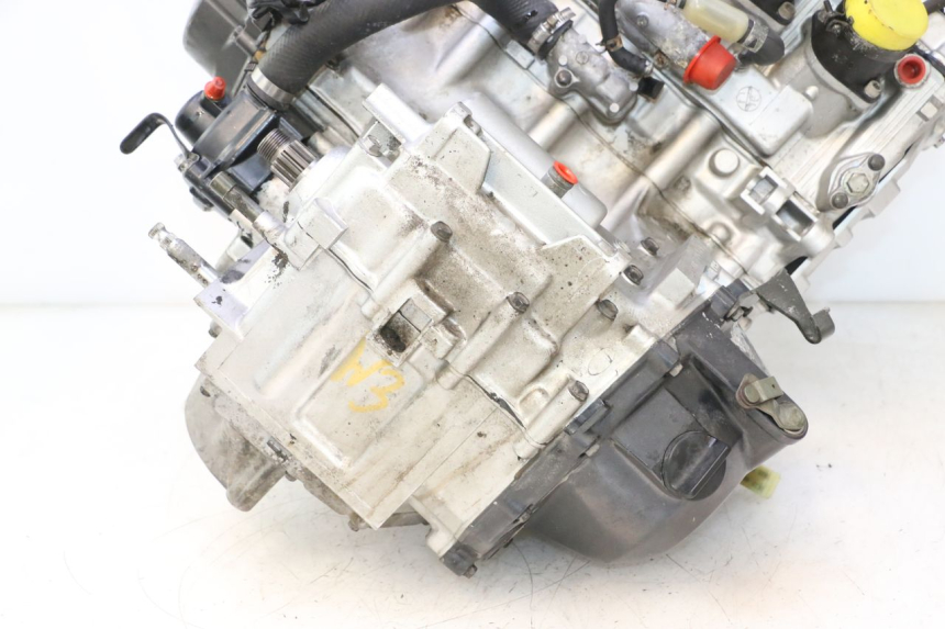 photo de MOTEUR KAWASAKI ZX-6R ZX6R 600 (1995 - 1997) - Gros plan technique