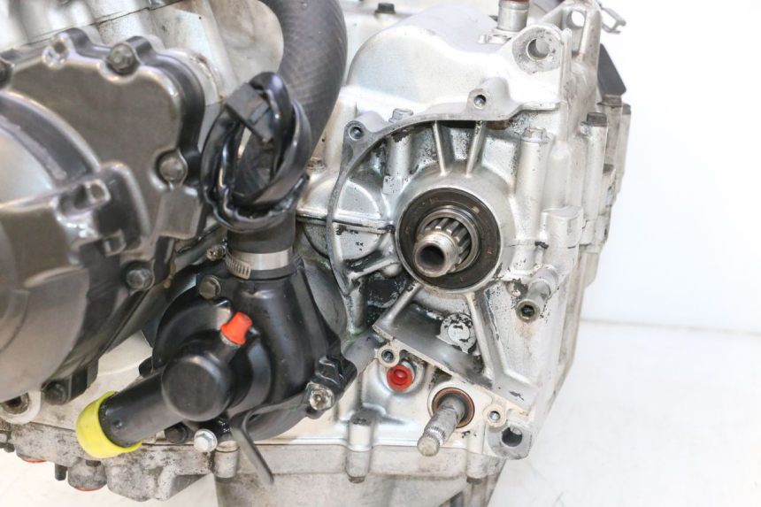photo de MOTEUR KAWASAKI ZX-6R ZX6R 600 (1995 - 1997) - État de surface
