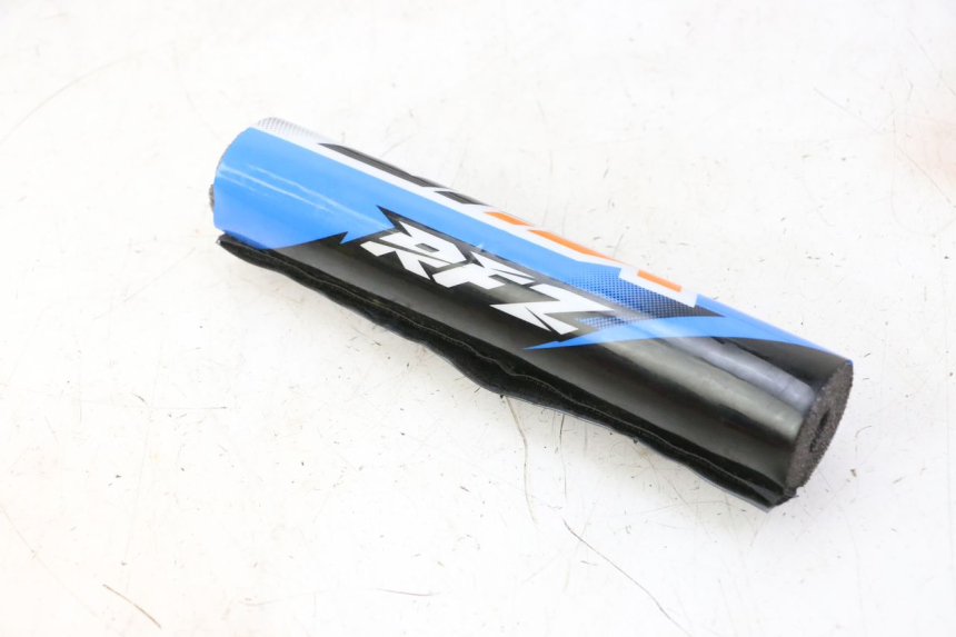 photo de MOUSSE DE GUIDON APOLLO RFZ 125 - Zoom état d’usage