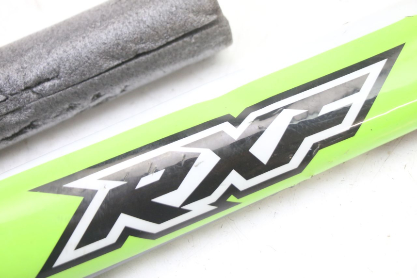 photo de MOUSSE DE GUIDON APOLLO RXF 125 - Détail de la pièce