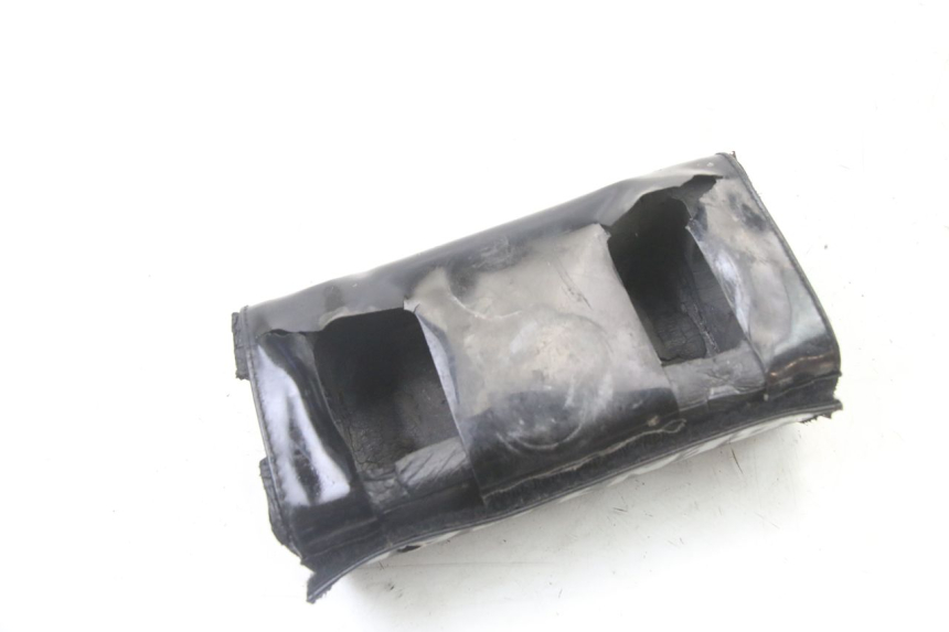 photo de MOUSSE DE GUIDON YAMAHA YZ-F YZF 250 (2007 - 2013) - Zoom état d’usage