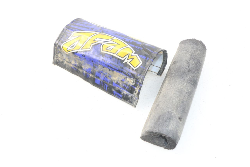 photo de MOUSSE DE GUIDON YAMAHA YZ 85 (2002 - 2018) - Zoom état d’usage