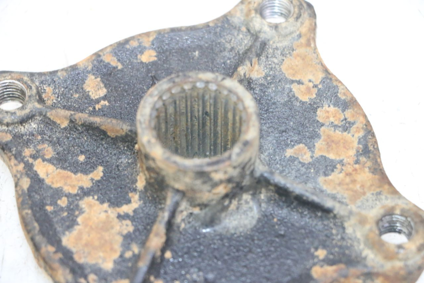 photo de MOYEU ROUE ARRIERE KEROX BAZOOKA 110 - Points de fixation