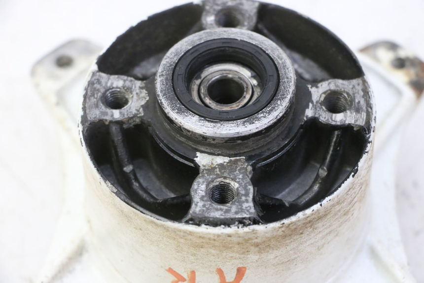 photo de MOYEU ROUE ARRIERE SKYTEAM DAX REPLICA 110 (2005 - 2015) - Autre angle de vue