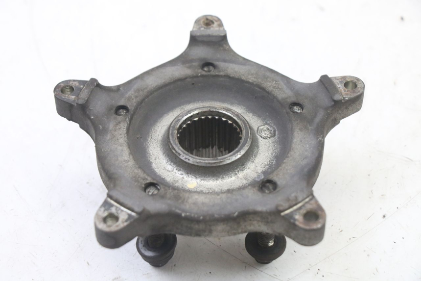 photo de MOYEU ROUE ARRIERE GILERA NEXUS 300 (2008 - 2013) - Gros plan technique