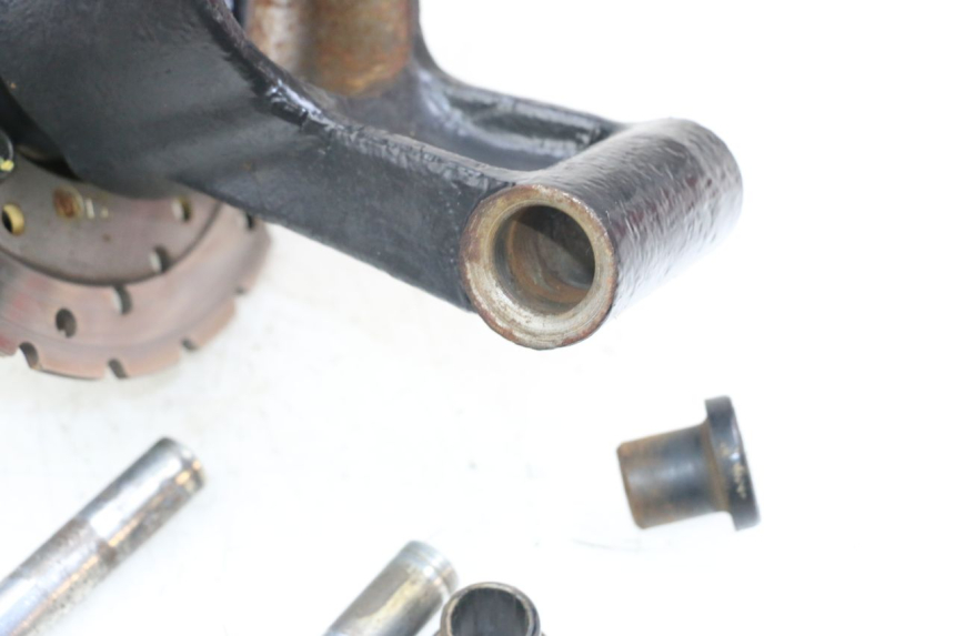 photo de MOYEU ROUE ARRIERE HYTRACK HY S 4X4 410 (2013 - 2016) - Points de fixation