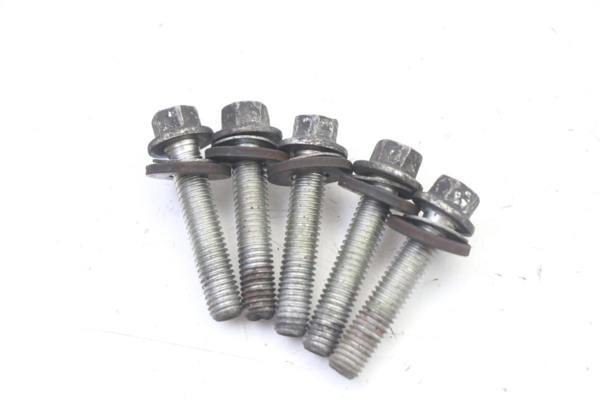 photo de MOYEU ROUE ARRIERE GILERA NEXUS 125 (2009 - 2013) - Points de fixation