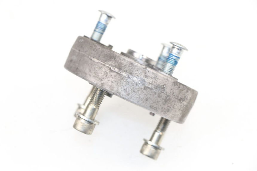 photo de MOYEU ROUE ARRIERE MBK NITRO 50 (2004 - 2008) - Autre angle de vue