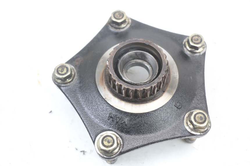 photo de MOYEU ROUE ARRIERE HONDA NTV DEAUVILLE 650 (1998 - 2001) - Points de fixation