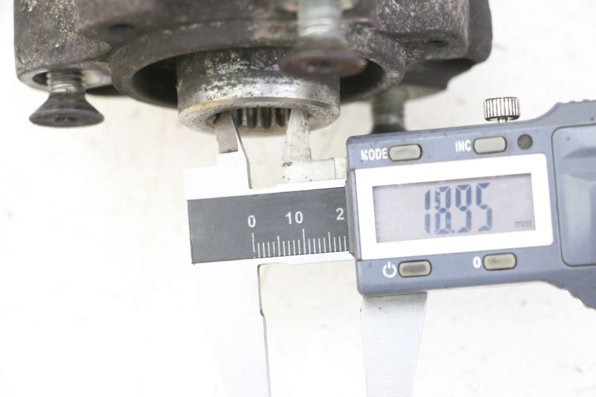 photo de MOYEU ROUE ARRIERE PEUGEOT CITYSTAR 125 (2011 - 2017) - Détail de la pièce