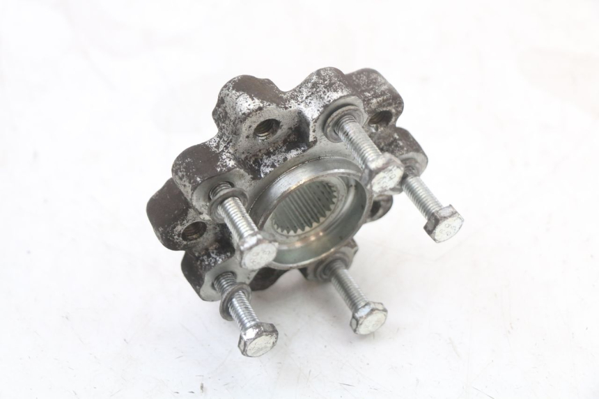 photo de MOYEU ROUE ARRIERE PEUGEOT DJANGO 125 (2014 - 2017) - Gros plan technique