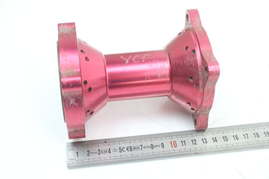 photo de MOYEU ROUE ARRIERE YCF PIT BIKE 125 (2010 - 2018) - Vue d’ensemble