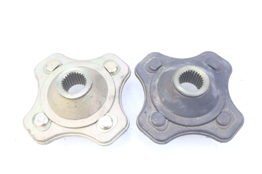 photo de MOYEU ROUE ARRIERE SPY RACING F3 350 (2015 - 2022) - Gros plan technique