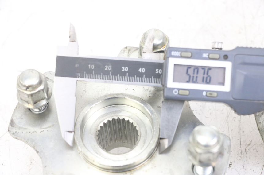 photo de MOYEU ROUE ARRIERE HYTRACK ST 170 (2020 - 2024) - Détail de la pièce